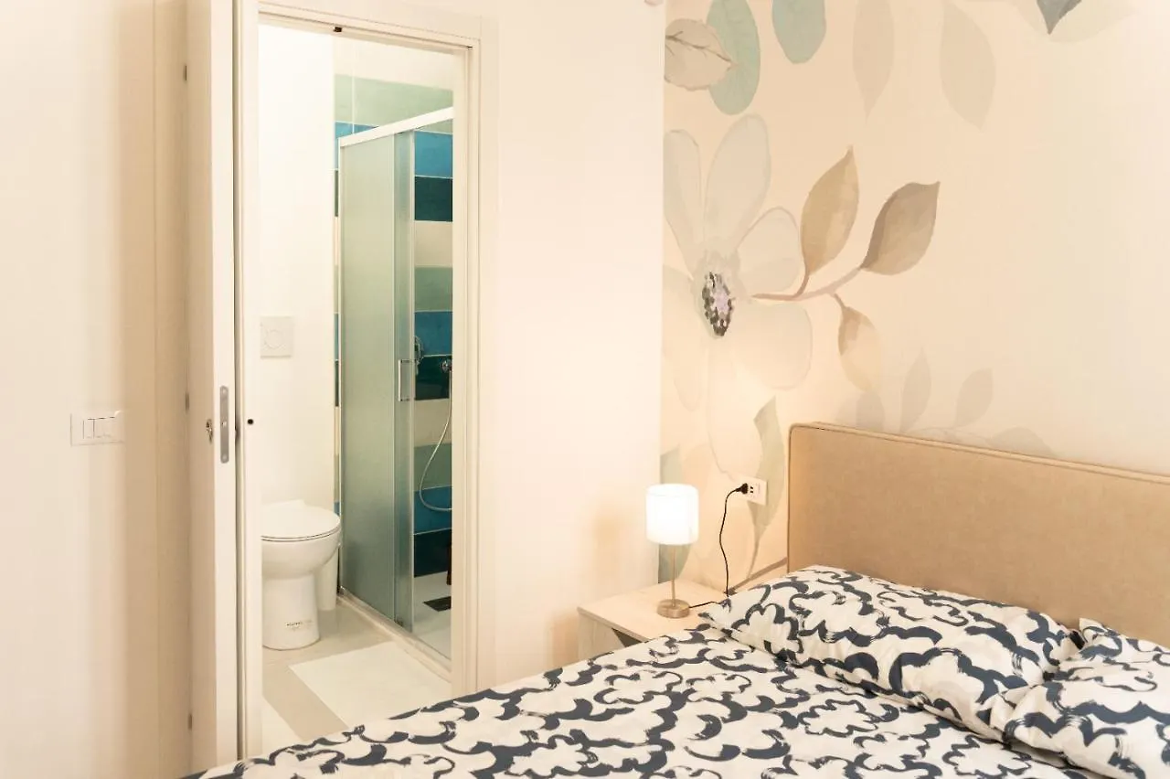 Apartment Ferienwohnung Perugino 20 Mailand Italien